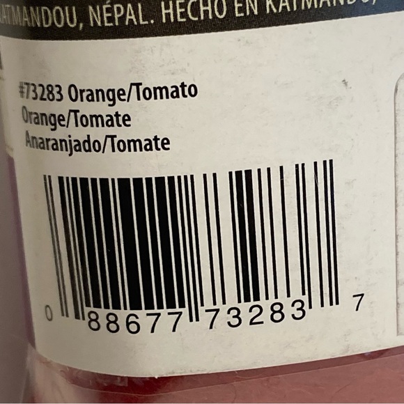 6 Dimensions FeltWorks 100% Wool Roving Orange Tomato Red 0.25oz Needle Felting - Picture 8 of 16